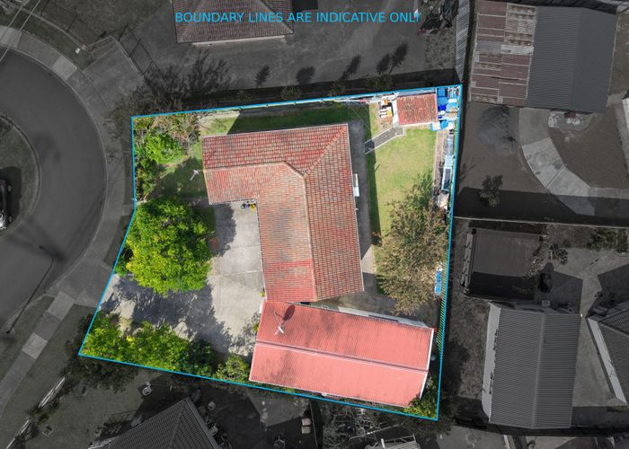  at 5 Treviso Place, Clover Park, Manukau City, Auckland