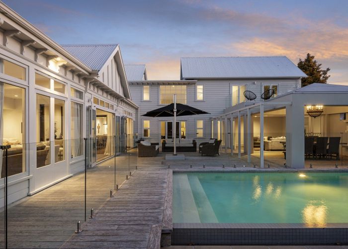  at 30 Wroxton Terrace, Merivale, Christchurch