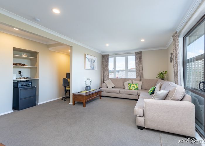  at 11 Penguin Grove, Waitangirua, Porirua