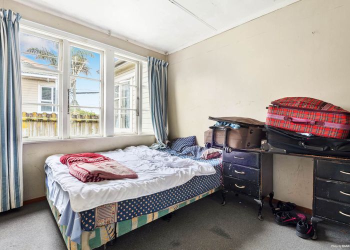  at 54 Parkinson Avenue, Wesley, Auckland