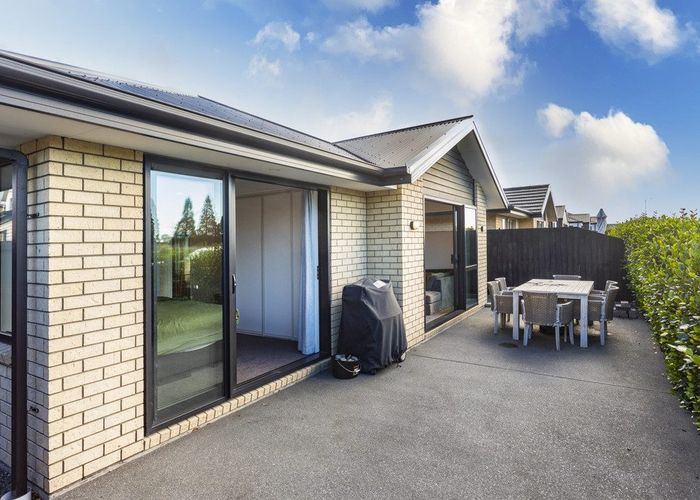  at 4 Koral Lane, Broomfield, Christchurch City, Canterbury
