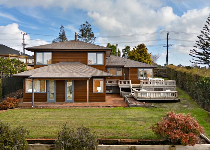  at 91 Verbena Road, Birkdale, North Shore City, Auckland