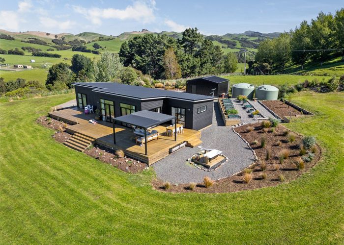  at 220 Ruakokoputuna Road, Martinborough