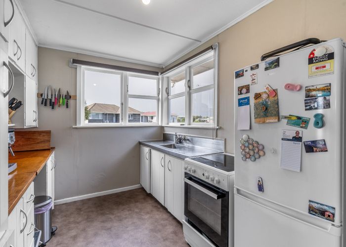  at 52 Conway Crescent, Glengarry, Invercargill
