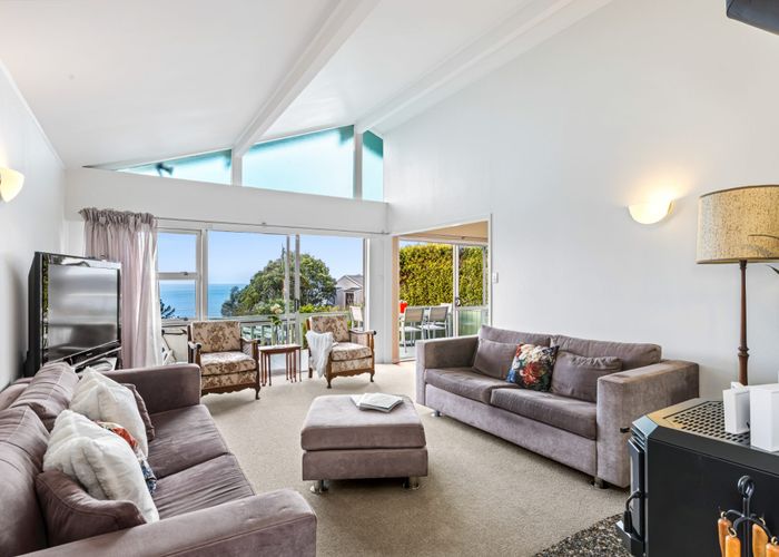 at 278 Whangaparaoa Road, Red Beach, Rodney, Auckland
