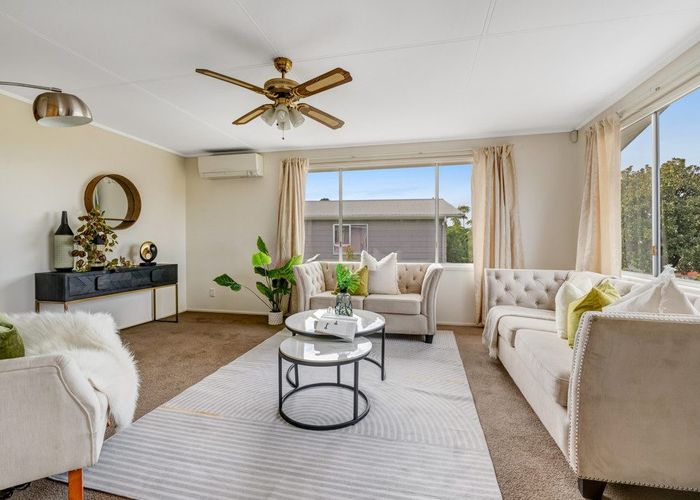  at 12 Finn Place, Totara Vale, North Shore City, Auckland