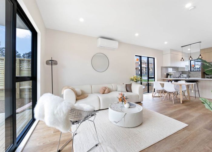  at 37 Whiteywood Street, Westgate, Waitakere City, Auckland