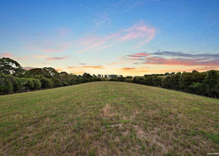  at 52 Parker Lane, Buckland