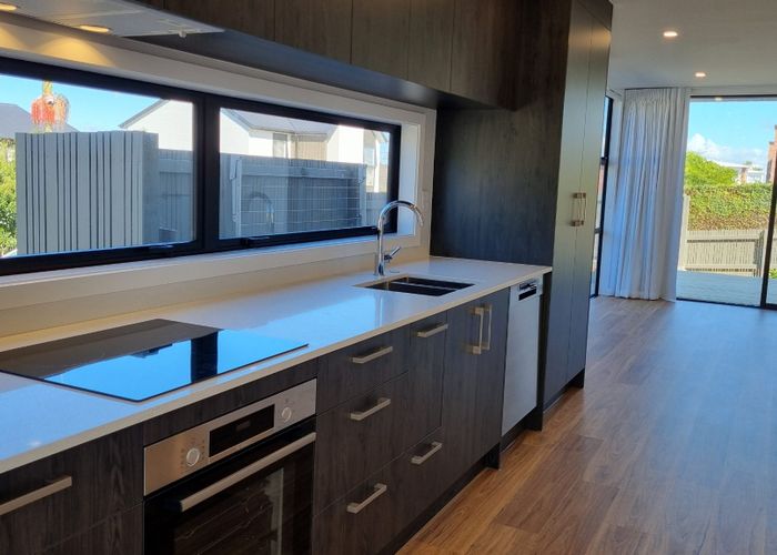  at 8 Dunkirk Terrace, Mount Albert, Auckland City, Auckland