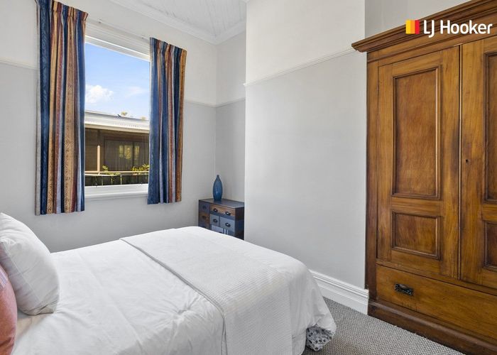  at 9 Queens Drive, Saint Kilda, Dunedin