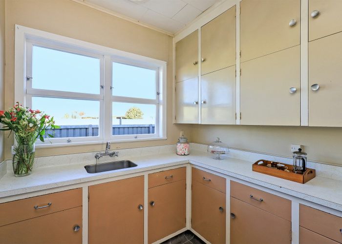  at 3/210A Grove RD, Mayfair, Hastings