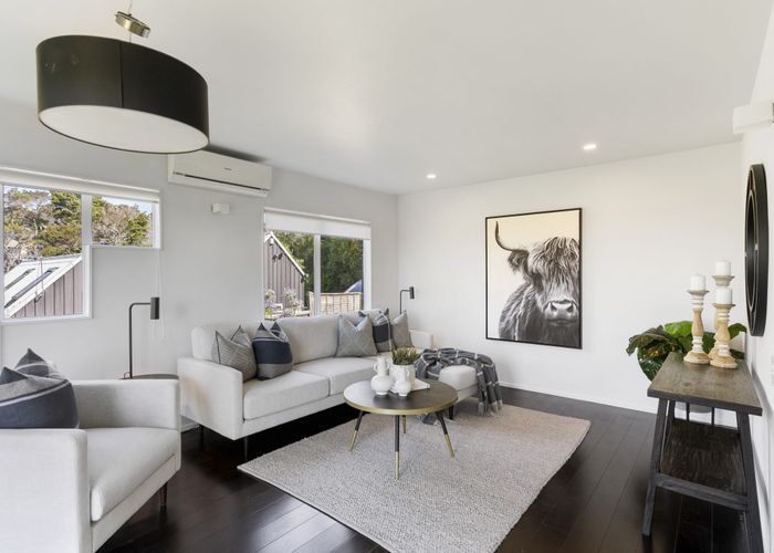  at 2/15A Beatrice Avenue, Hillcrest, Auckland