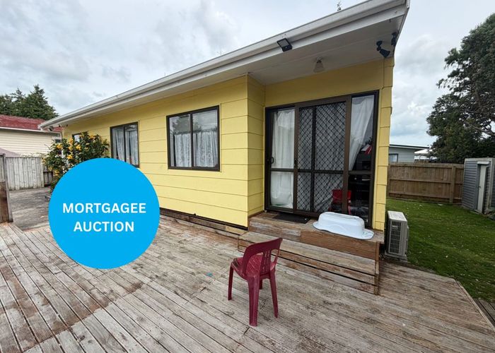  at 2/3 William Street, Mangere East, Manukau City, Auckland