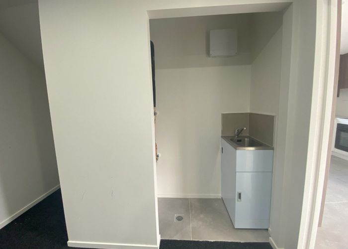  at 2/67 Beeston Crescent, Manurewa, Manukau City, Auckland