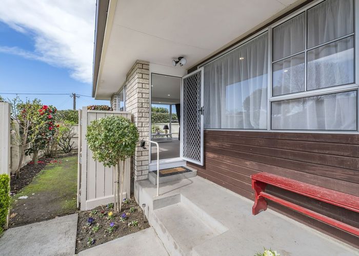  at 1/23 Withells Road, Avonhead, Christchurch City, Canterbury