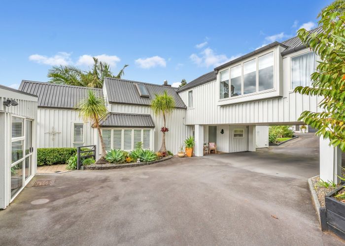  at 217 Point View Drive, East Tamaki Heights, Auckland
