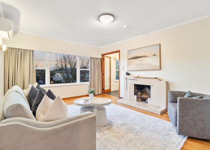  at 3 Pasadena Avenue, Point Chevalier, Auckland City, Auckland
