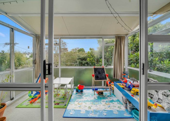  at 5/15A Oates Road, Glen Eden, Waitakere City, Auckland