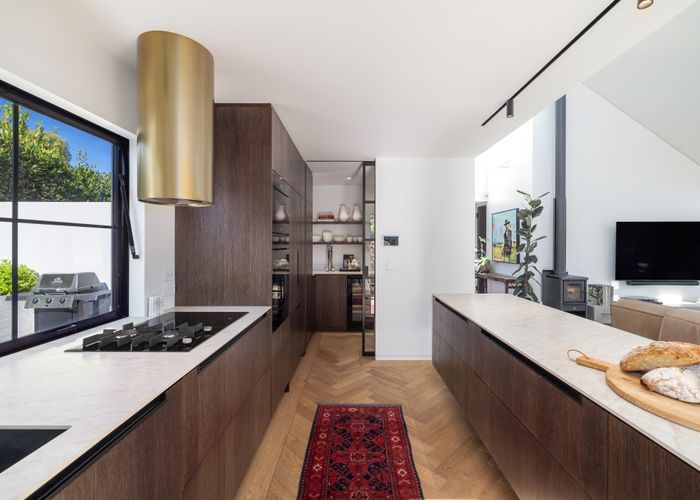  at 2/93 Rugby Street, Merivale, Christchurch
