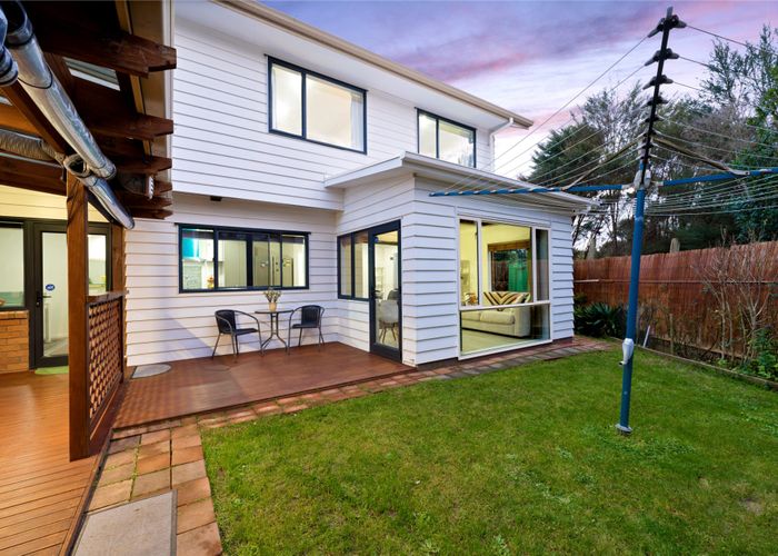  at 13 Pyramid Place, Glen Eden, Auckland