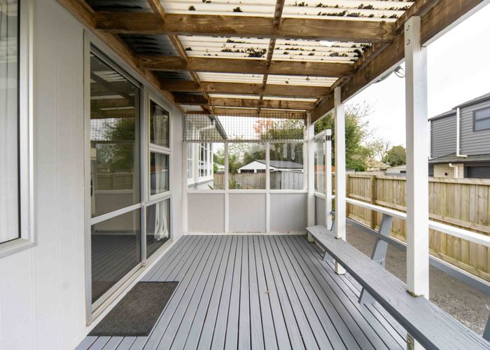  at 1/8 McPherson Place, Fairfield, Hamilton, Waikato