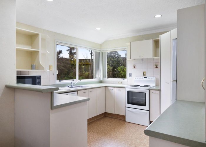  at 8 Shakespeare Way, Kelvin Grove, Palmerston North, Manawatu / Whanganui