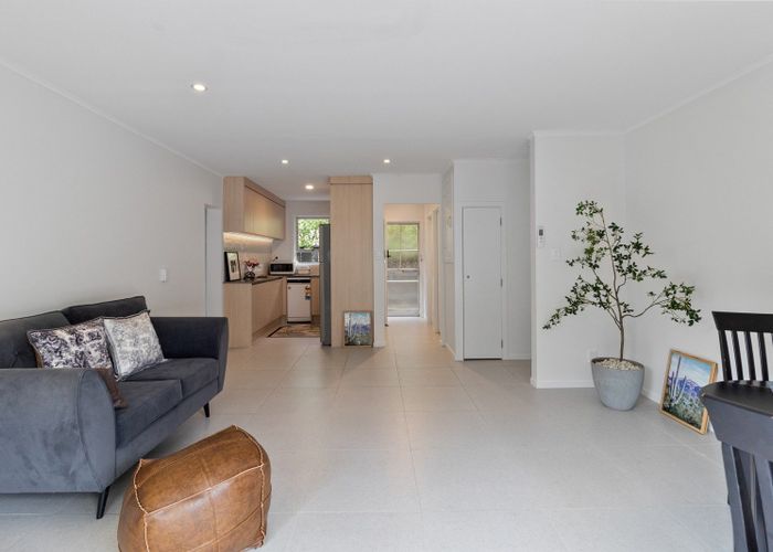  at 2/34 Kitchener Road, Sandringham, Auckland City, Auckland