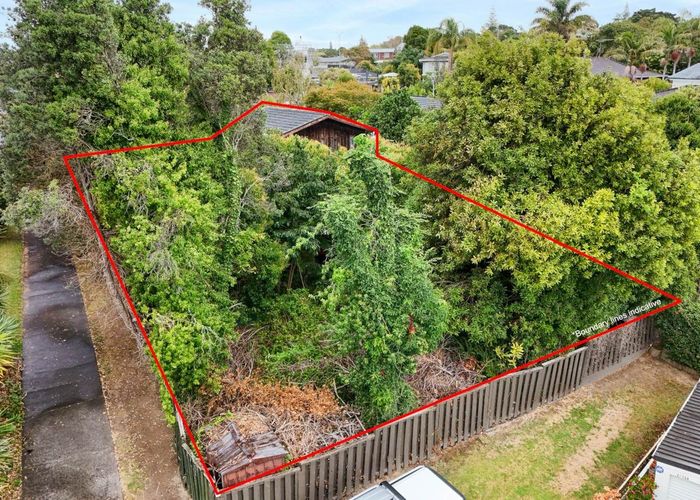  at 15 Wilbur Place, Pakuranga Heights, Auckland