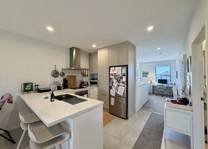  at 5 Tana Way, Manurewa, Manukau City, Auckland