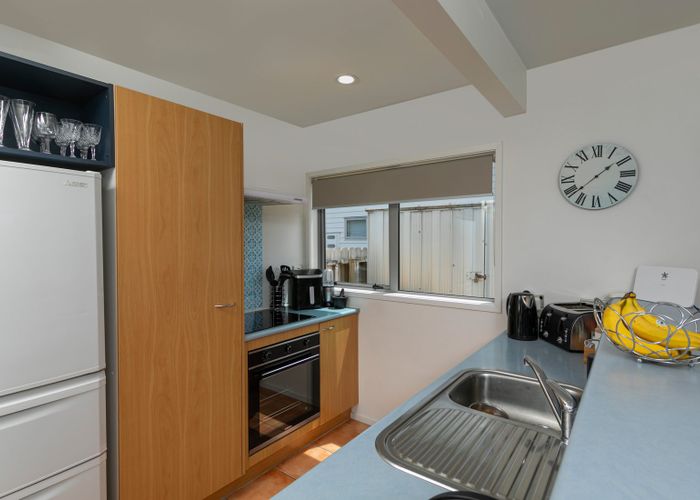  at 5/103 Swanson Road, Henderson, Auckland