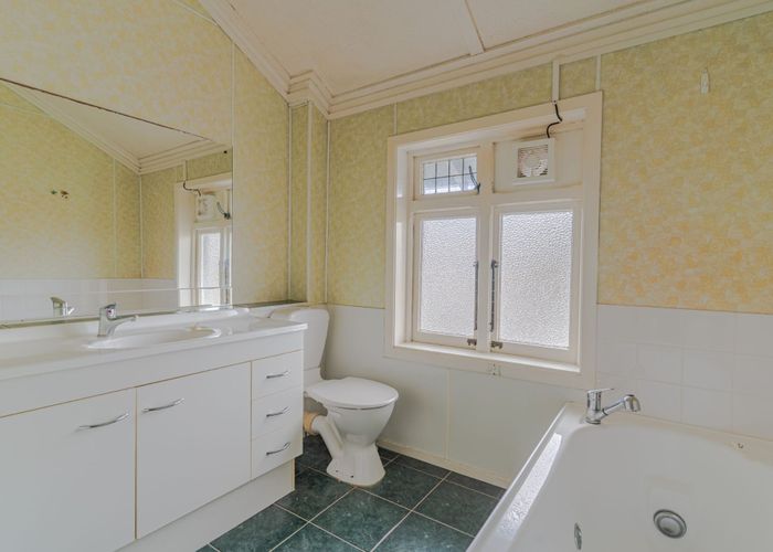  at 24 Ranfurly Rd, Epsom, Auckland City, Auckland