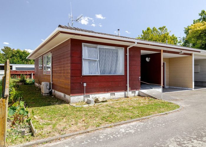  at 668B Pioneer Highway, Highbury, Palmerston North, Manawatu / Whanganui