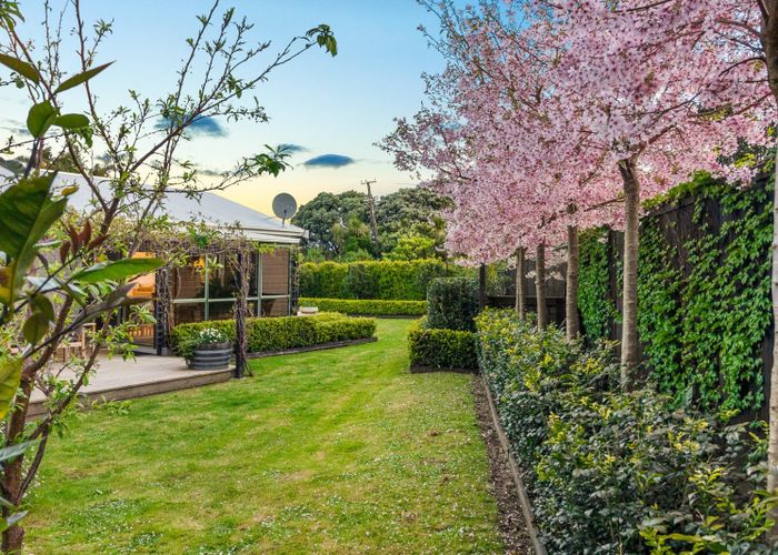  at 2 Ridge Road, Oneroa, Waiheke Island