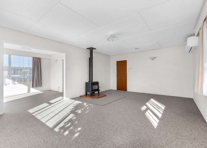  at 39 Nevada Drive, Merrilands, New Plymouth, Taranaki