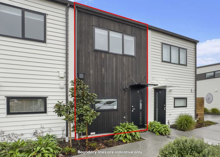  at 12 Whakahui Lane, Mangere Bridge, Manukau City, Auckland