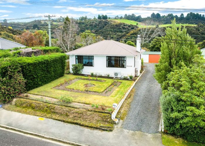  at 20 Saddleview Place, Fairfield, Dunedin