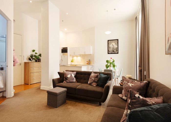  at 1/32 Cuba Street, Te Aro, Wellington