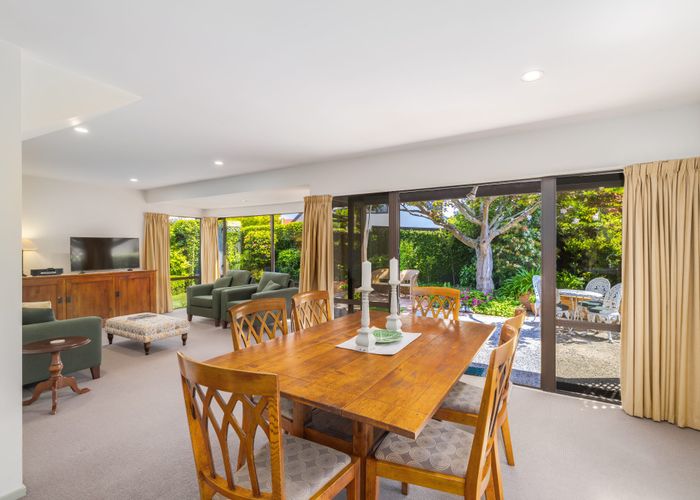  at 33 McDougall Avenue, St. Albans, Christchurch City, Canterbury