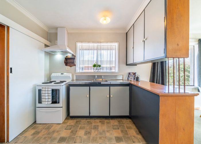  at 1/58 Oregon Drive, Maoribank, Upper Hutt, Wellington