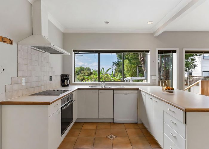  at 137 Union Road, Howick, Manukau City, Auckland