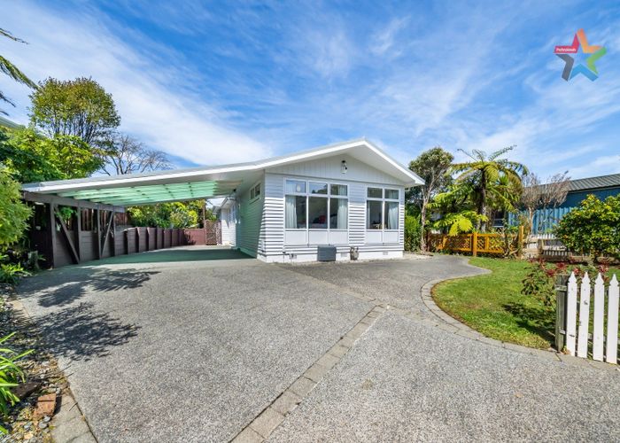  at 35 Harbour View Road, Harbour View, Lower Hutt