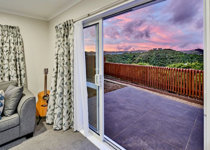  at 10 Trelawny Terrace, Grenada Village, Wellington