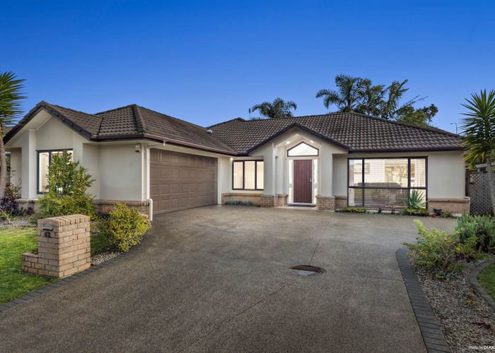  at 62 Thornbury Crescent, East Tamaki Heights, Auckland