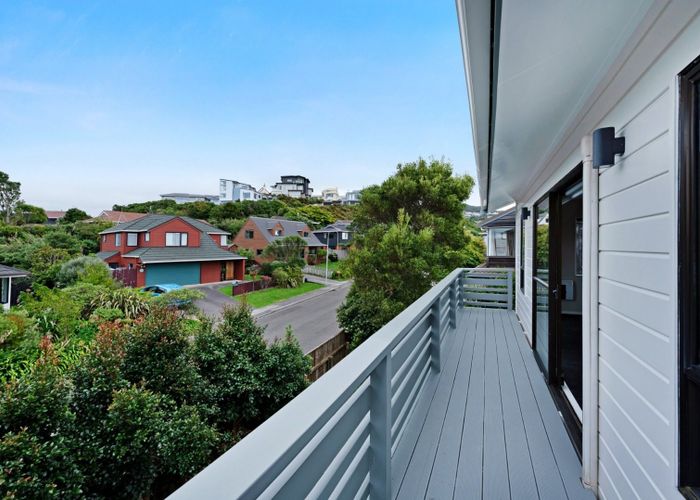  at 8a Shastri Terrace, Khandallah, Wellington, Wellington