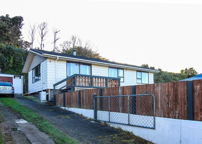  at 32 Owhiti Street, Titahi Bay, Porirua