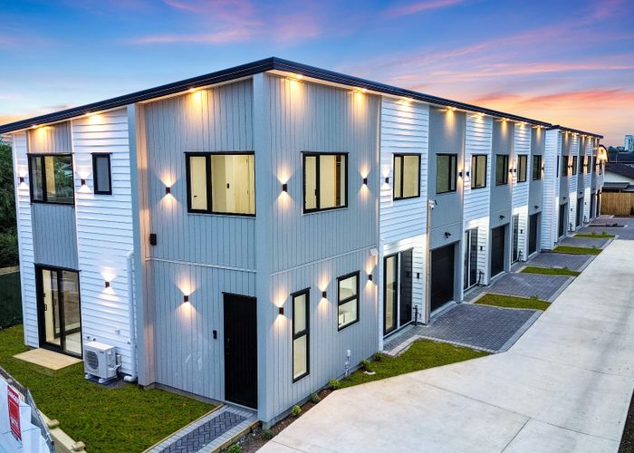  at 73E Victoria Rd, Papatoetoe, Manukau City, Auckland