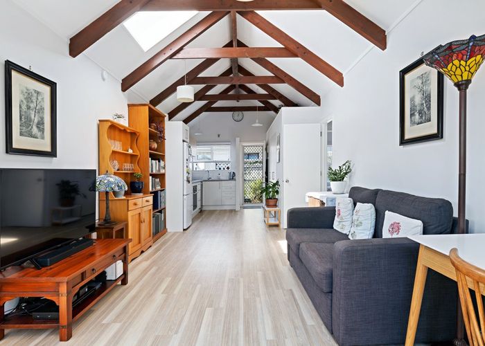  at 2/12 Marsden Road, Stoke, Nelson