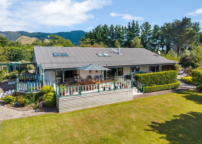  at 38 Sutton Road, Te Horo, Kapiti Coast, Wellington