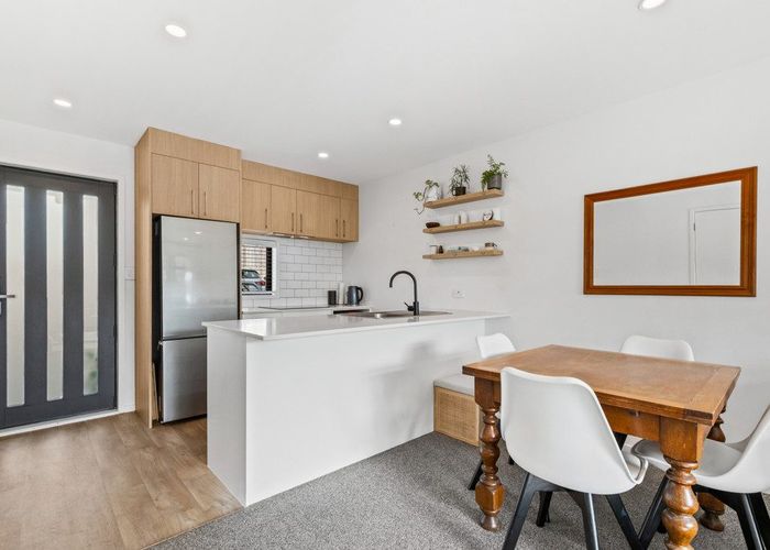  at 1C Shamrock Lane, Te Atatu Peninsula, Waitakere City, Auckland
