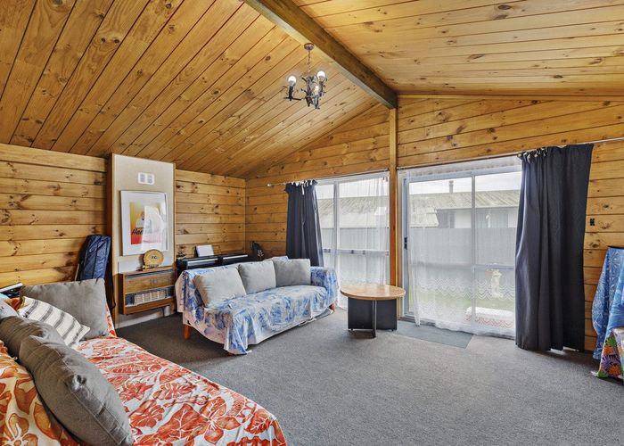  at 56 Kaimanawa Street, Kelvin Grove, Palmerston North, Manawatu / Whanganui